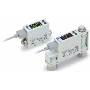 SMC PFM750S-C8-A-N-S PFM7 系列 2色显示式 数字式流量开关 显示一体型