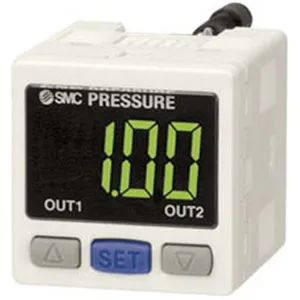 SMC PSE304-MLAC PSE300 系列 2色显示式 数字式压力传感器的控制器 插头连接型