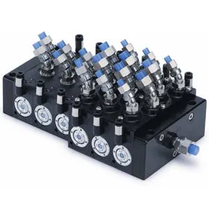 SMC VVMCC1-0204C6 VCC 系列 水·溶剂流体用阀(2·3通气控阀)集装式 标准品